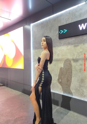 [กะเทยขายตัว] สาวสองรับงาน ยังไม่แปลงค่ะ