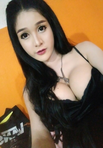 สาวสองทำนมยังไม่แปลง รับงานชอยแก่นค่ะ