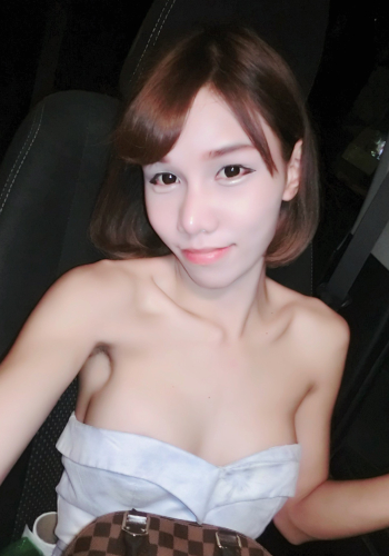 สาวสองไม่แปลง อ่อนนุช ลาดกระบัง รับงาน สนใจแอดมาคุยกันนะค่ะ