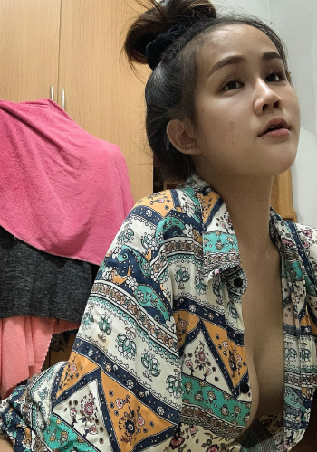 [กะเทยขายตัว] สาวสองรับงาน