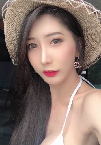 [กะเทยขายตัว] สาวสองรับงานขาวสวยหมวยตัวเล็กตรงปกลองทักมาคุยกันได้นะคะทุกคนนิสัยดีน่ารัก
