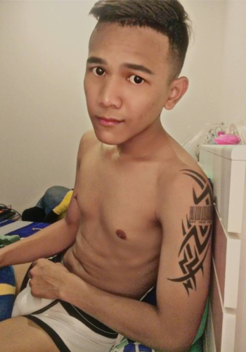 [ผู้ชายขายตัวให้กะเทย] รับงานครับ อ่อนนุช กทม เกย์โบท