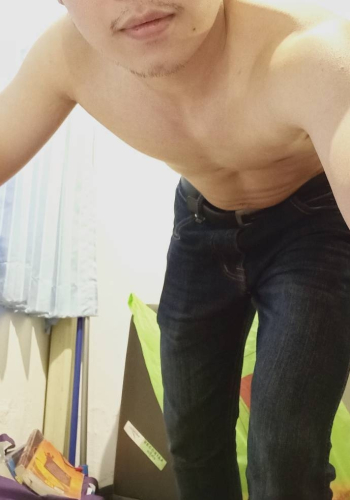 [ผู้ชายขายตัวให้กะเทย] รับนวดน้ำมันอโรม่า นอกสถานที่