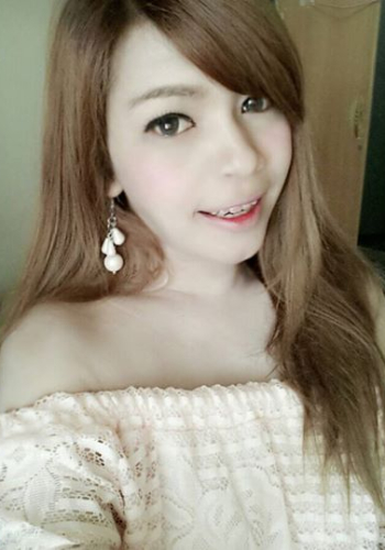 สาว2ตัวเล็ก ไม่แปลง นัดเยสฟรี ลาดพร้าวคะ สนใจแอดไลน์