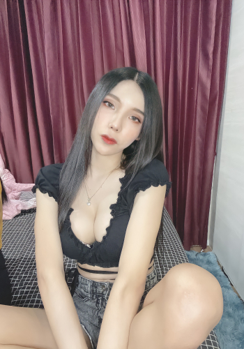 [กะเทยขายตัว]  รับงานด่วนตอนนี้ตรงปกบริการถึงใจ