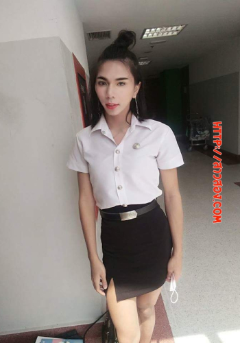 [กะเทยขายตัว] รับงานแถวปากเกร็ดราคาเบาๆนะคะชุดนักศึกษา