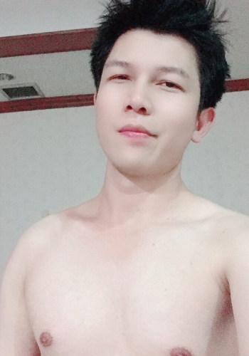 [ผู้ชายขายตัวให้กะเทย] ชายแท้ รับงานสาวสองครับ สนใจทิ้งไลน์ใว้ได้เลยครับ แอดใวมาก