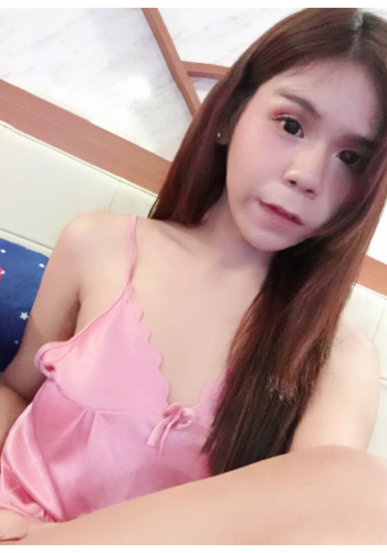 [กะเทยขายตัว] ลาดพร้าวหรือใกล้เคียงคะมีห้องพร้อมมีที่จอดรถสะดวกสบายคะ