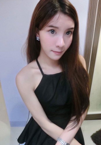 [กะเทยขายตัว] นักศึกษา รับงานคาชุด พิกัดลาดพร้าว บริการดีฟิวแฟนไม่รีบ สนใจทัก