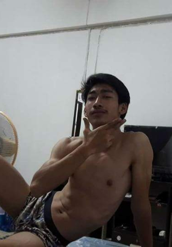 [ผู้ชายขายตัวให้กะเทย] รับงานร้อนเงินฝั่งธนพิกัดท่าพระ